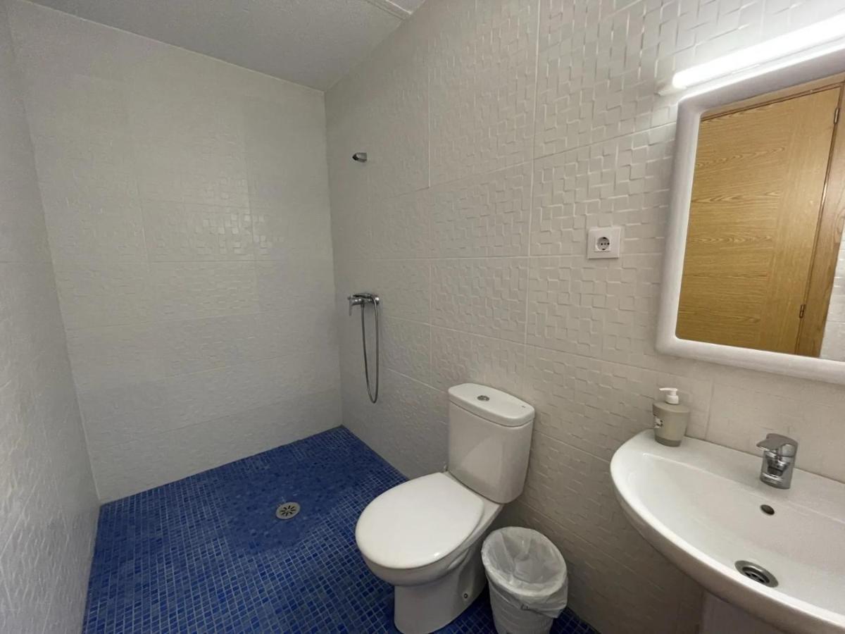 Fonda Joan Hotel Santa Coloma De Farners Ngoại thất bức ảnh